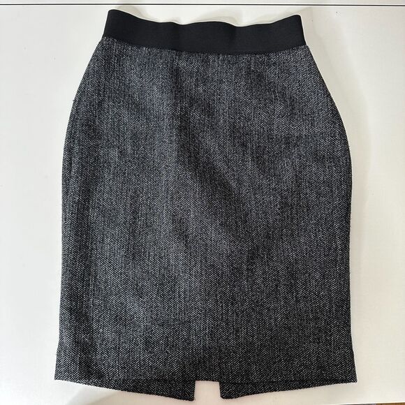 Express Black & White Houndstooth Back Zip and Slit Lined Pencil Skirt 00 - Picture 1 of 11